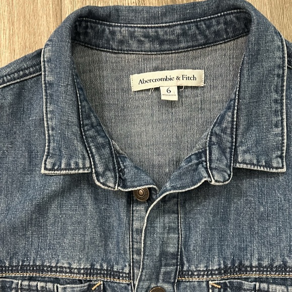 Abercrombie &Fitch romper - Picture 2 of 6